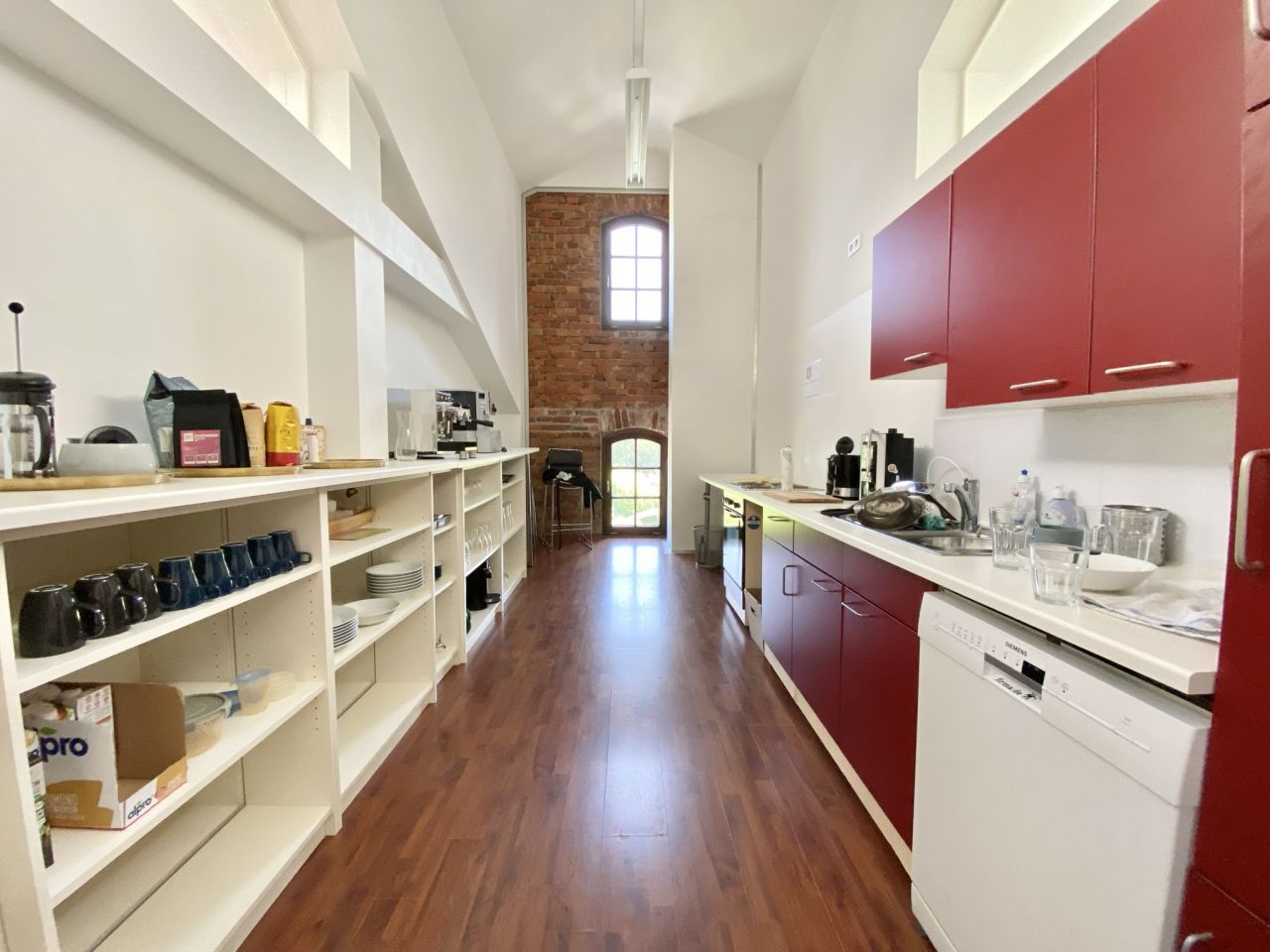 ***TOP EXKLUSIVES LOFT-BÜRO mit ca. 585m² in WIESBADEN/ OT***