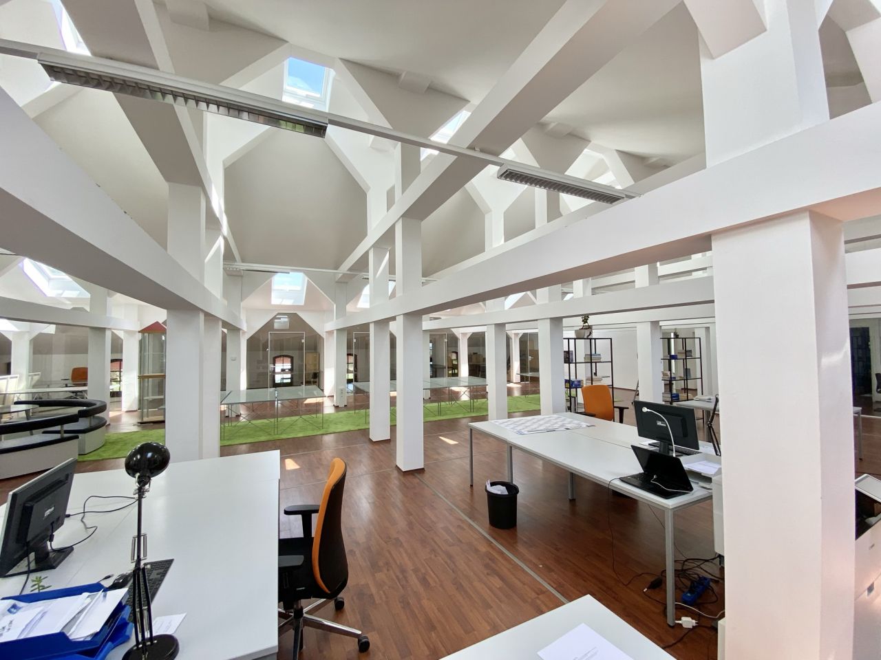 ***TOP EXKLUSIVES LOFT-BÜRO mit ca. 585m² in WIESBADEN/ OT***