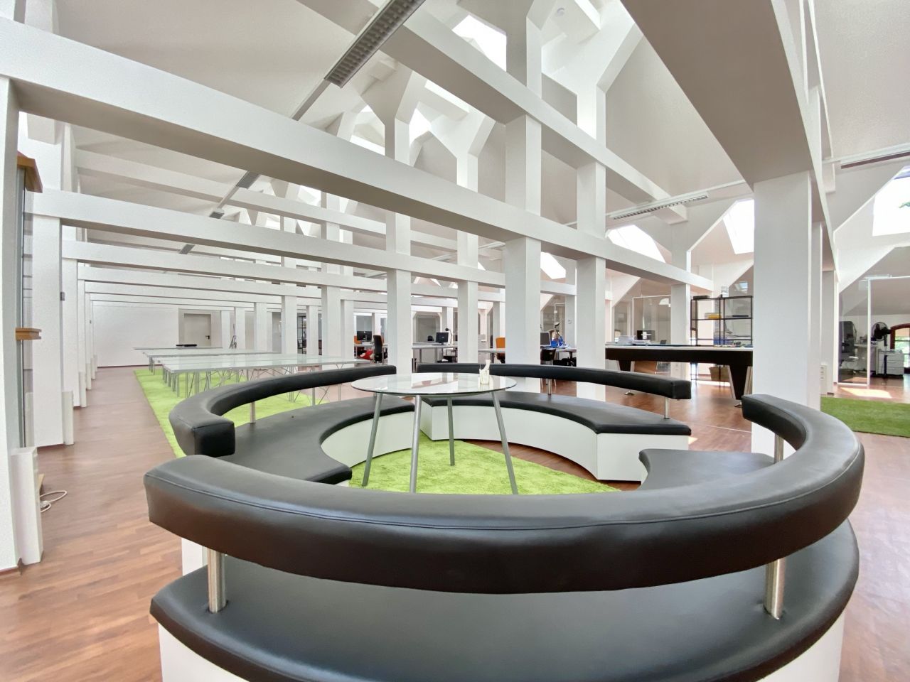 ***TOP EXKLUSIVES LOFT-BÜRO mit ca. 585m² in WIESBADEN/ OT***