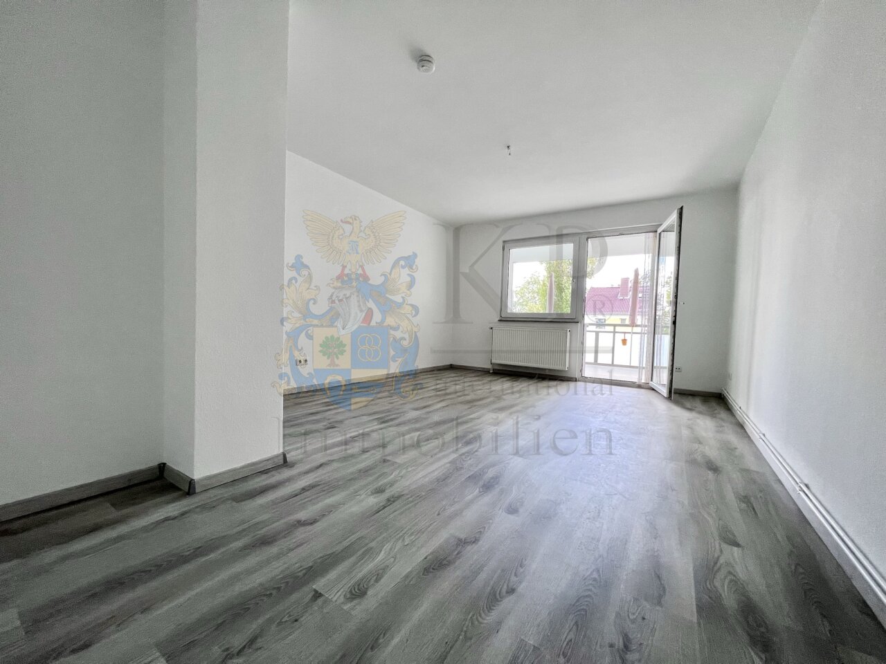 ** V E R M I E T E T ** WIESBADEN: TOLLES 1 ZI APPARTEMENT MIT STELLPLATZ UND EBK (12/23)