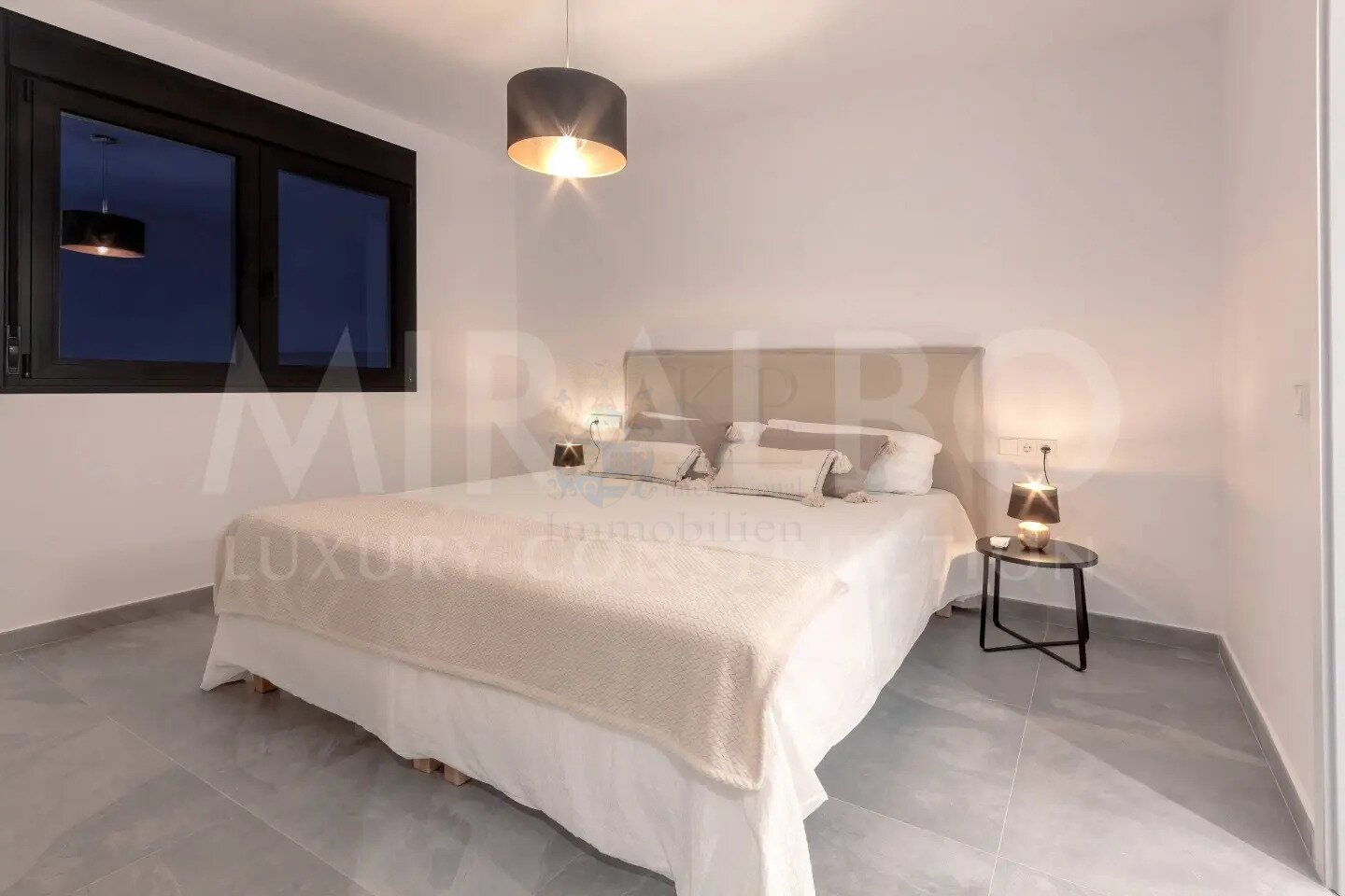 ***Moderne Luxusvilla Calma mit Meerblick***