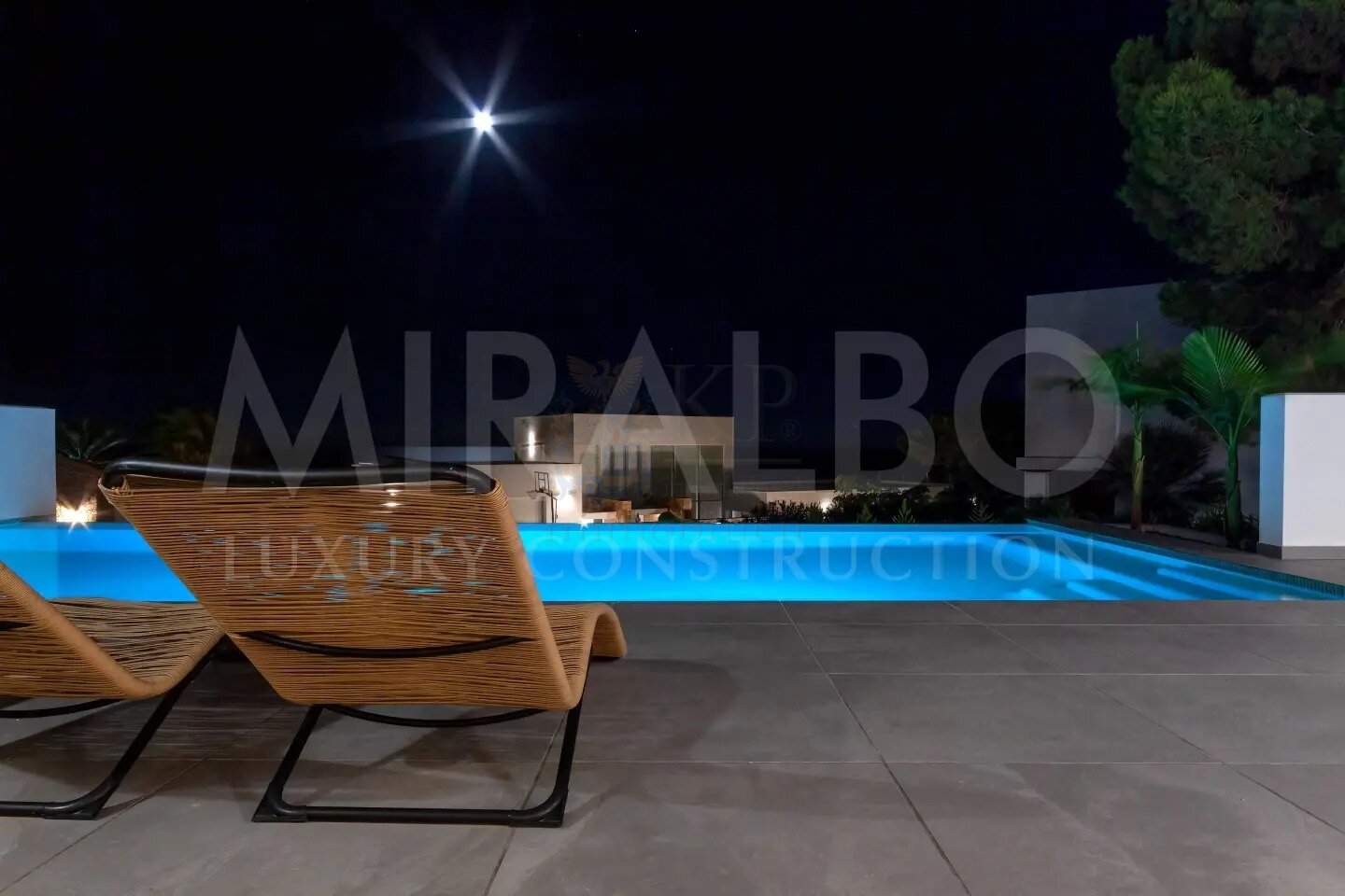 ***Moderne Luxusvilla Calma mit Meerblick***