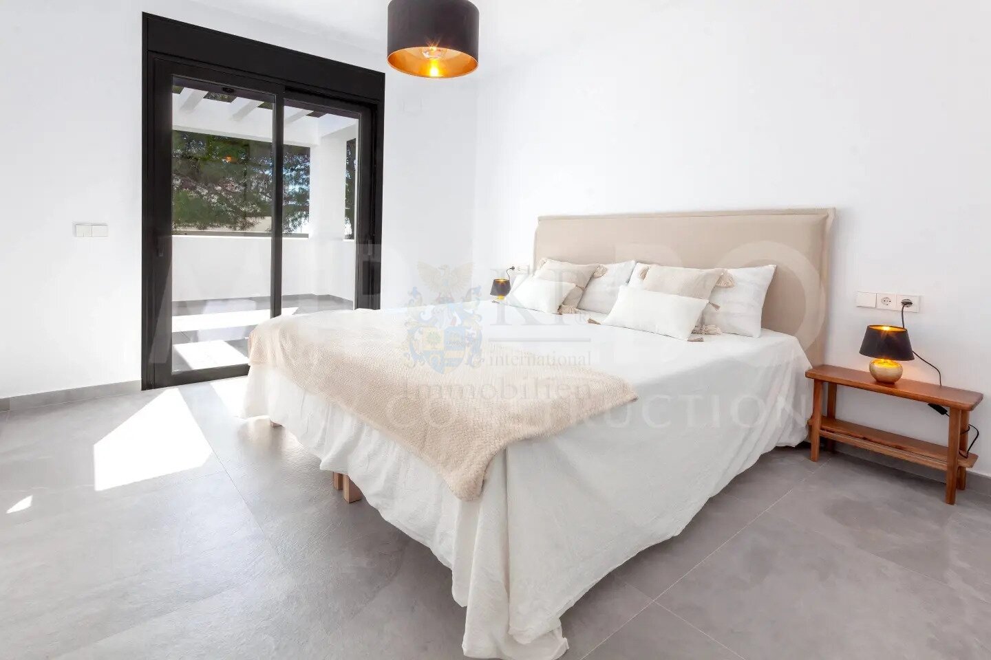 ***Moderne Luxusvilla Calma mit Meerblick***
