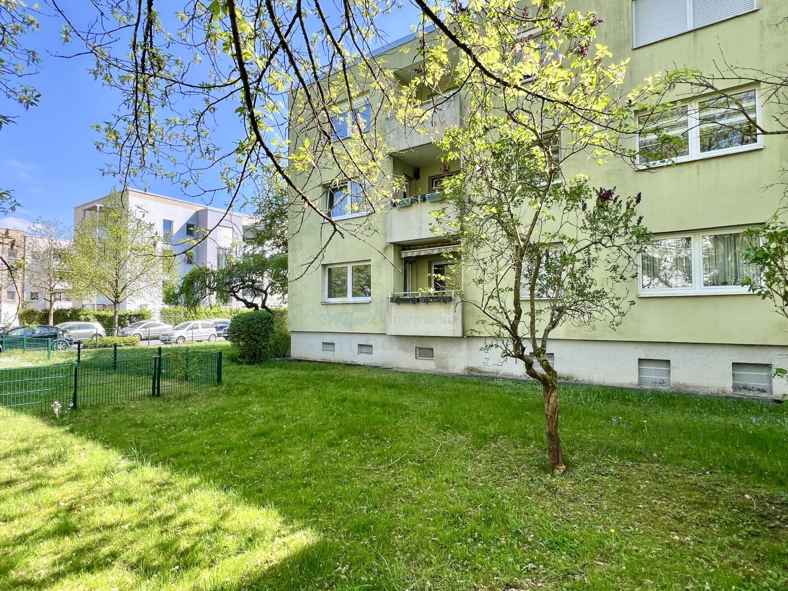 ** VERKAUFT ** TOP ANGEBOT IN SCHWANHEIM: GERÄUMIGE 3 ZIMMER WOHNUNG IM HOCHPARTERRE