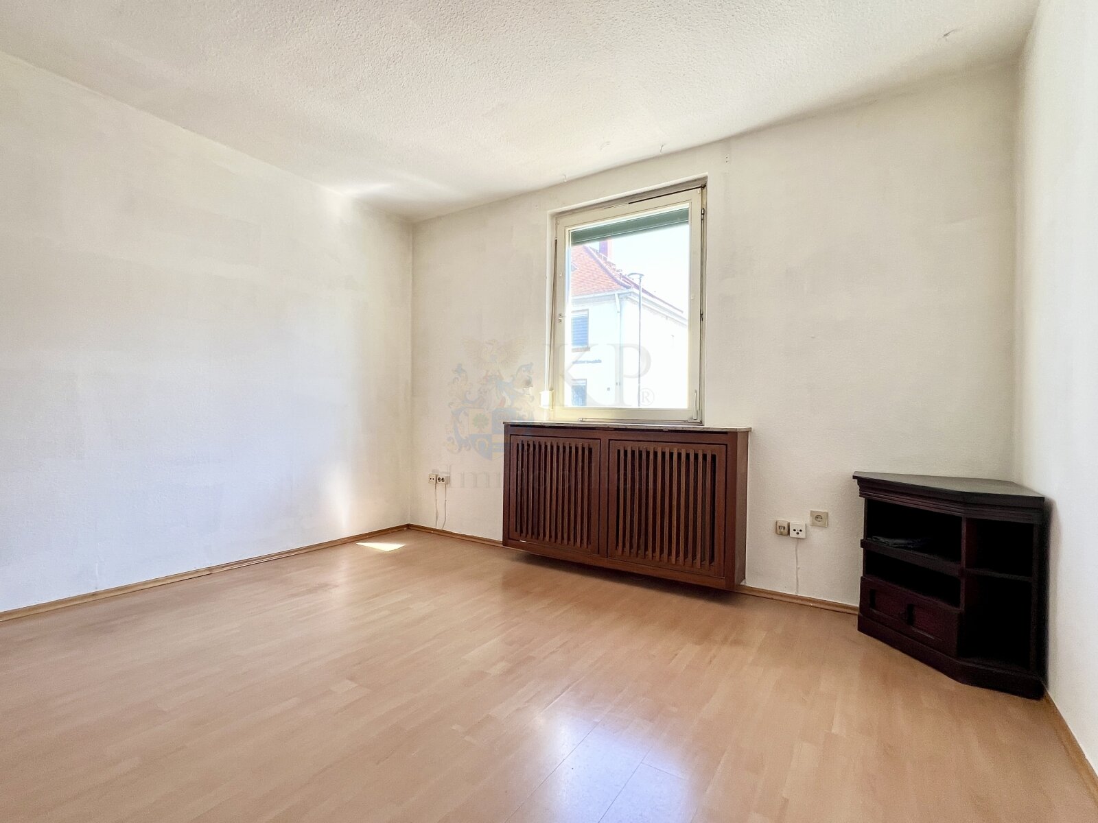 ** VERKAUFT ** RÜSSELSHEIM: TOLLES 2 FH IN RUHIGER WOHNLAGE MIT SCHÖNEM GARTENGRUNDSTÜCK