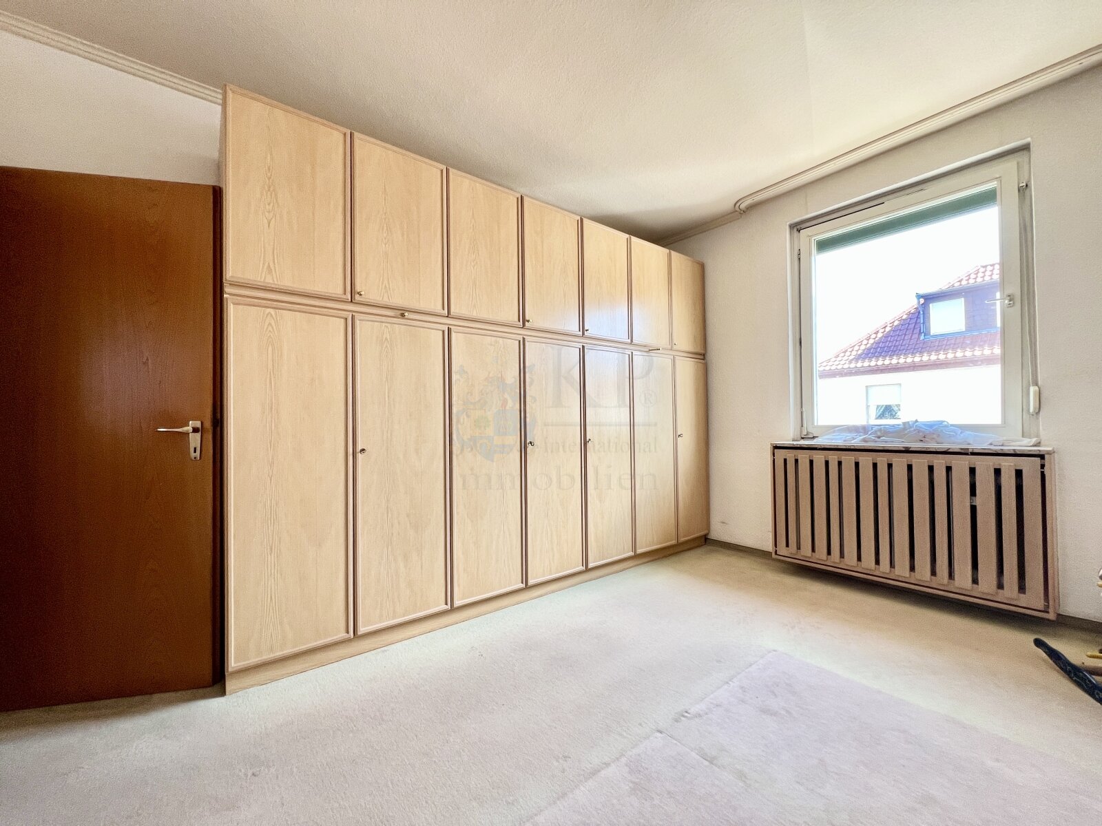 ** VERKAUFT ** RÜSSELSHEIM: TOLLES 2 FH IN RUHIGER WOHNLAGE MIT SCHÖNEM GARTENGRUNDSTÜCK