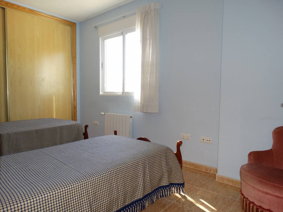 Großzügiges Anwesen mit 6 Schlafzimmern und 3.000 m² Grundstück in Aigües de Busot