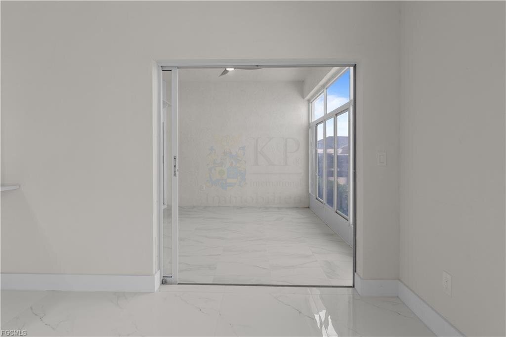 Capstan II: Modernes Wohnen mit Gulf-Access und Poolnähe