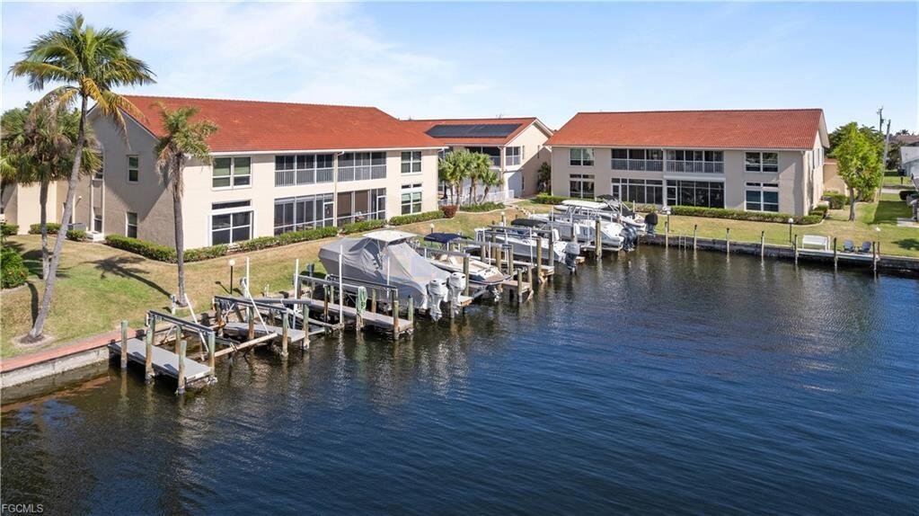 Capstan II: Modernes Wohnen mit Gulf-Access und Poolnähe