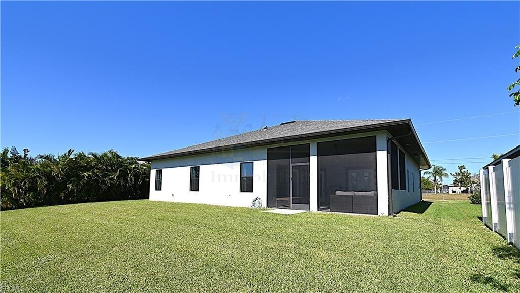 Top gepflegtes Gulf-Access-Haus von 2021 – möbliert & ohne Flutrisiko