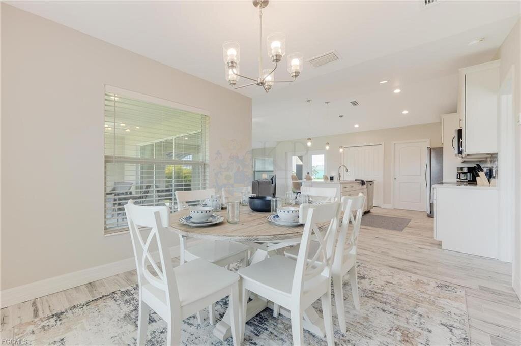 Exklusives Wasseranwesen in Cape Coral – Luxus, Komfort & Lebensqualität vereint!