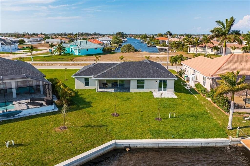 Exklusives Wasseranwesen in Cape Coral – Luxus, Komfort & Lebensqualität vereint!