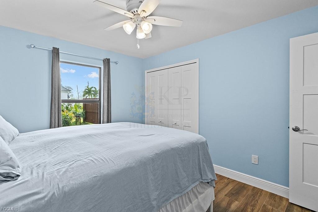 Luxuriöses 3-Zimmer Poolhaus auf großem Grundstück – Ihr Traum in Cape Coral!