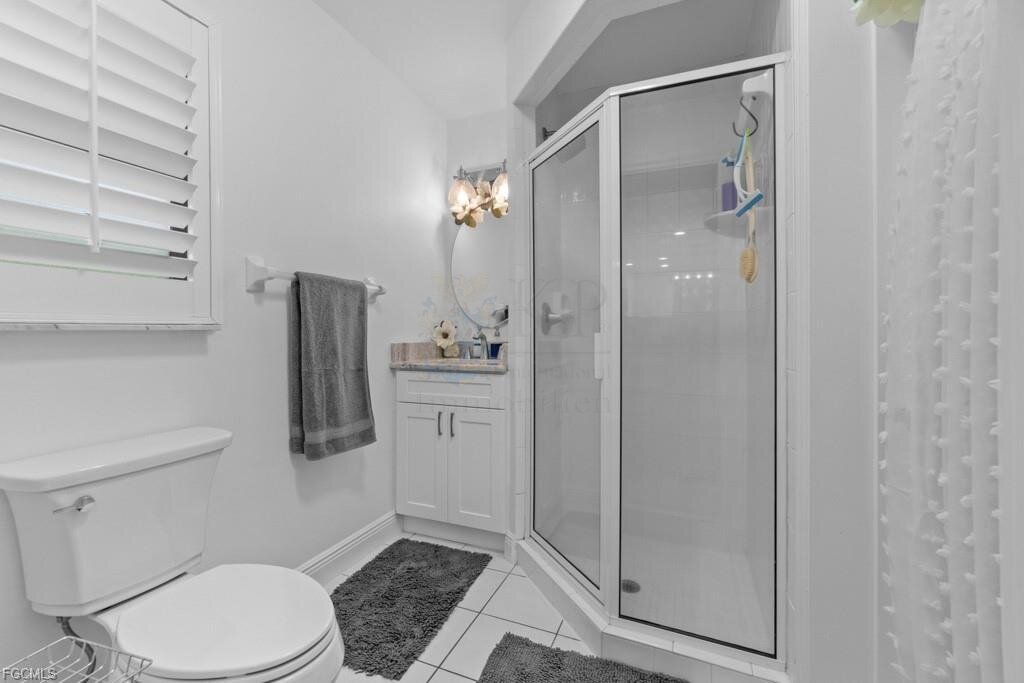 Luxuriöses 3-Zimmer Poolhaus auf großem Grundstück – Ihr Traum in Cape Coral!