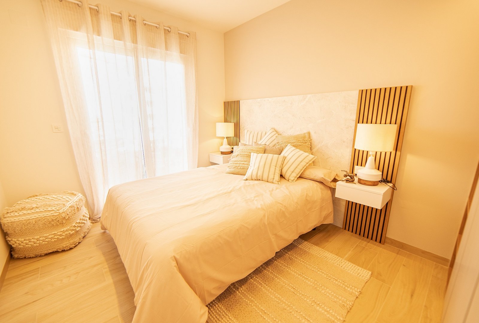 Traumwohnung mit Terrasse und Pool