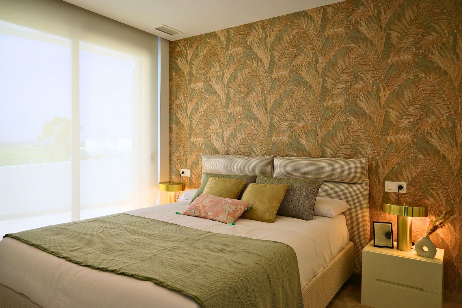 Elegante Villa mit eigenem Pool und Garage