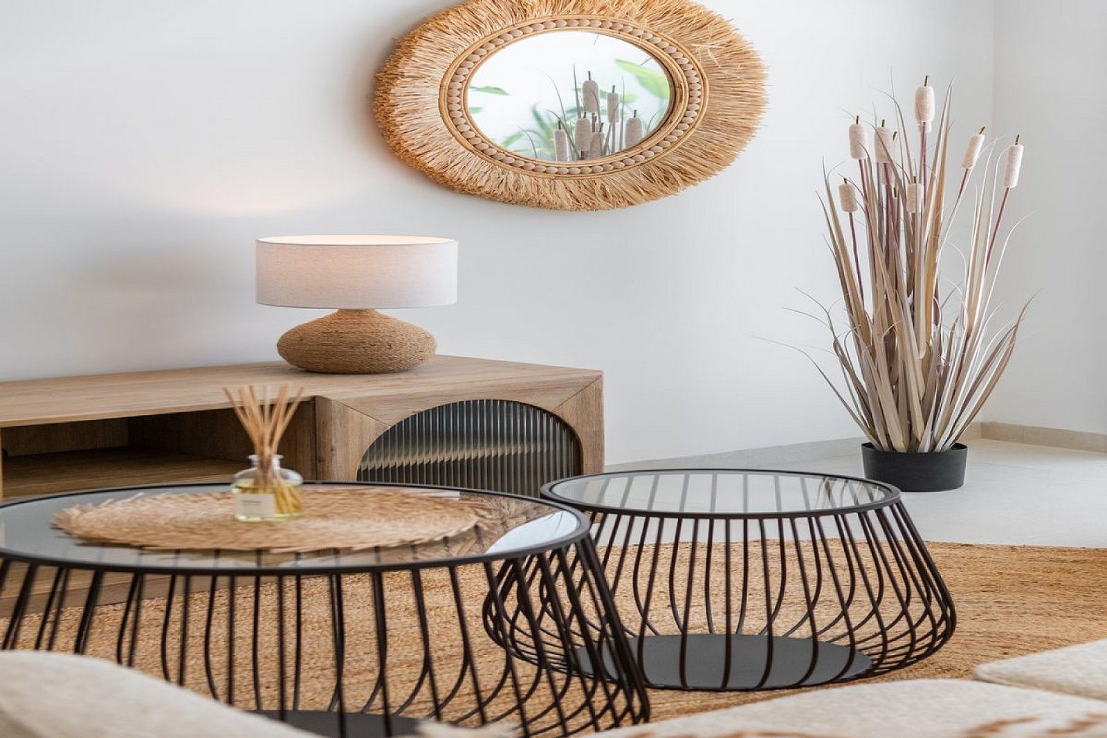 Hochwertige Villa mit Pool und Stellplatz