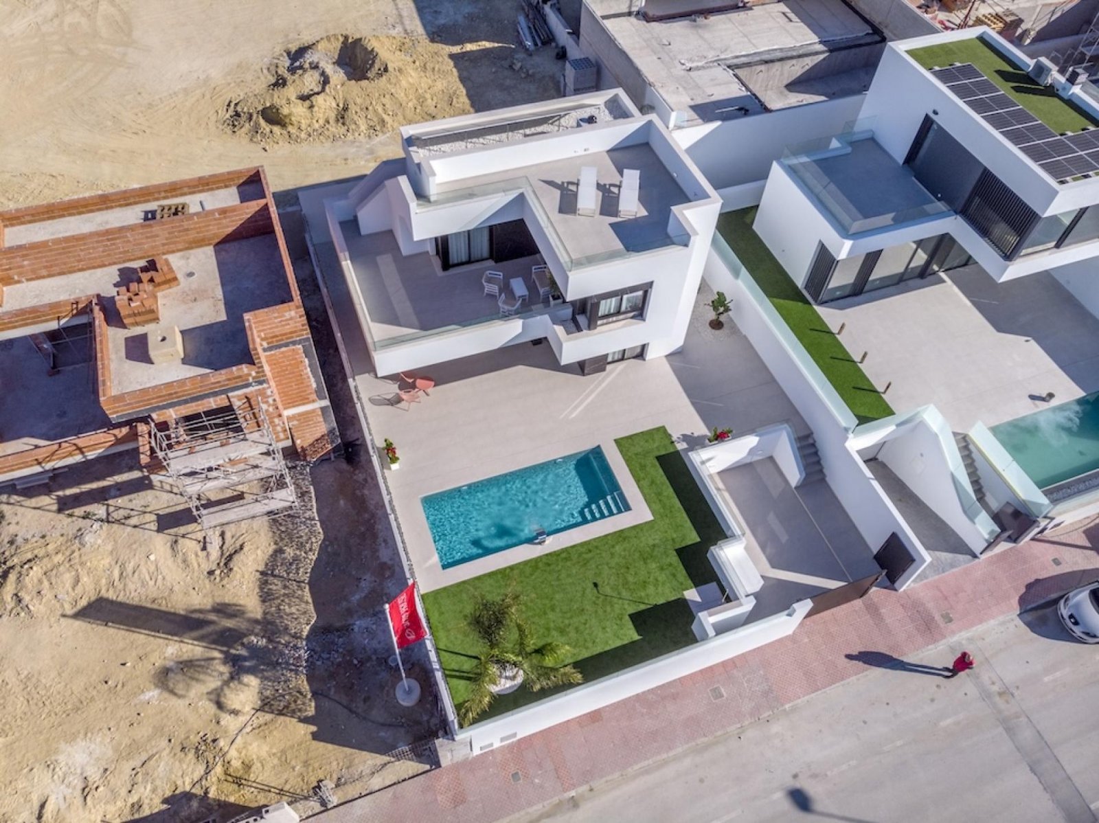 Moderne Villa mit 3 Schlafzimmern, privatem Pool und eigenem Parkplatz