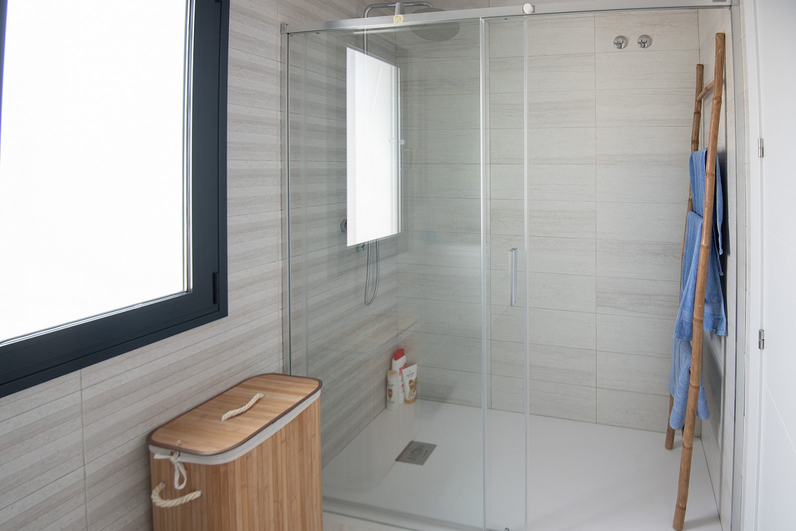 Mediterranes Wohnen in privater Villa