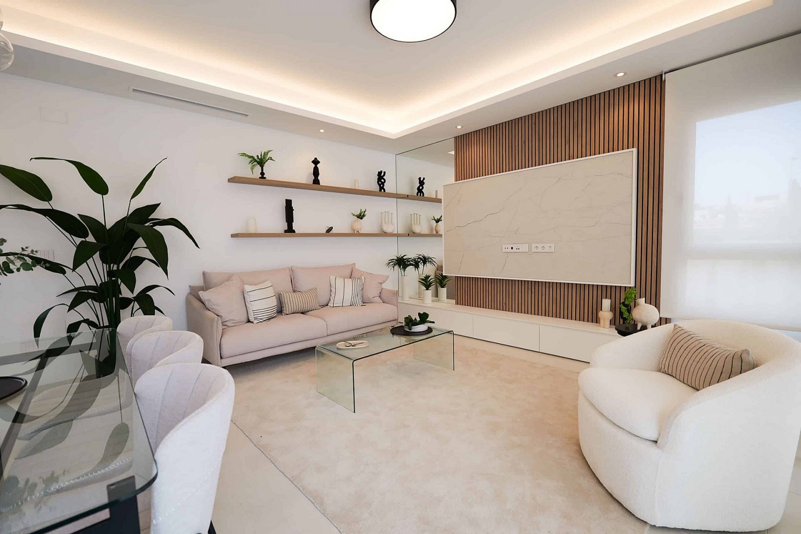 Mediterrane Villa mit Privatpool und Garage