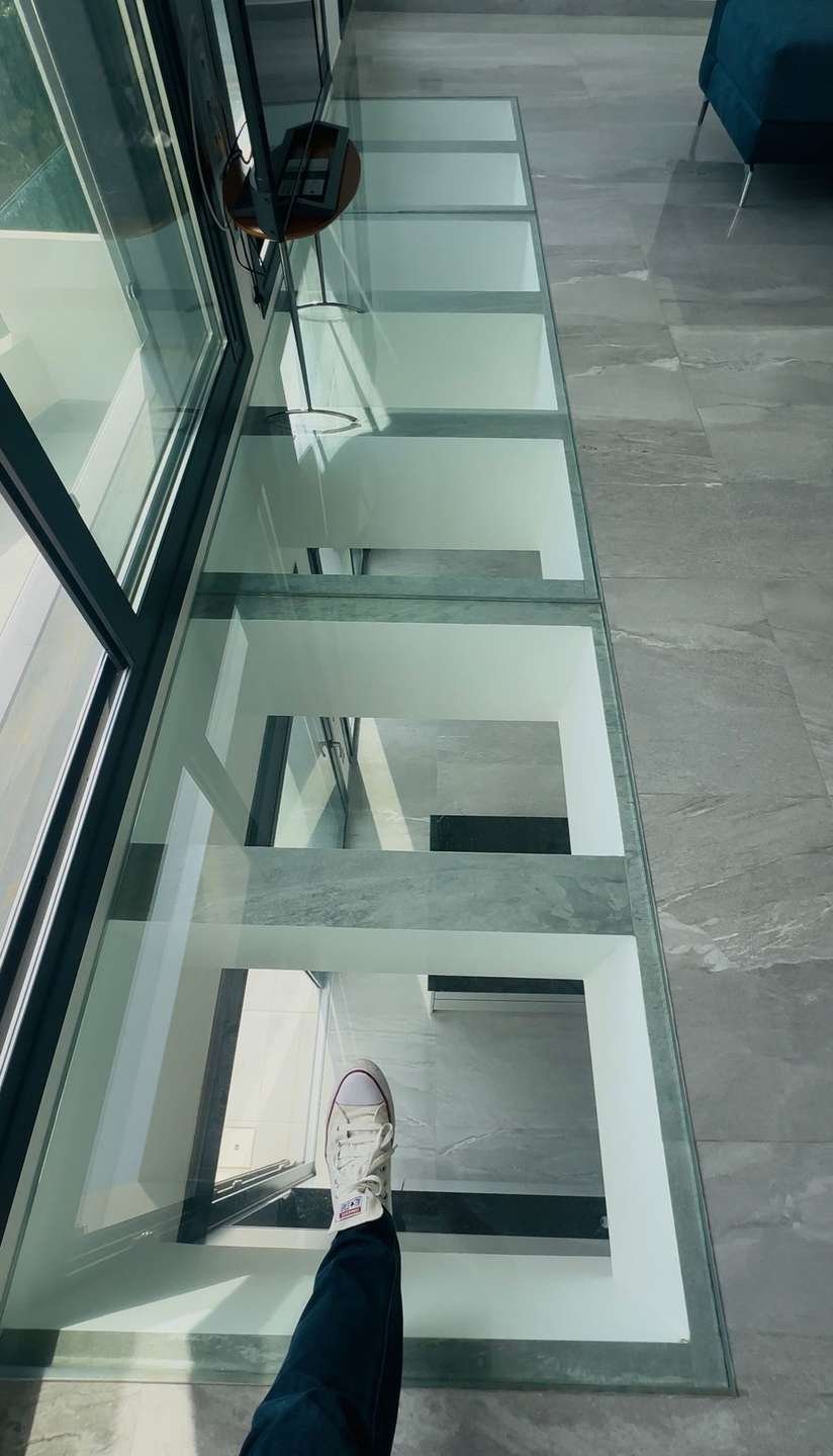 Bezugsfertiges Haus in guter Lage mit Pool