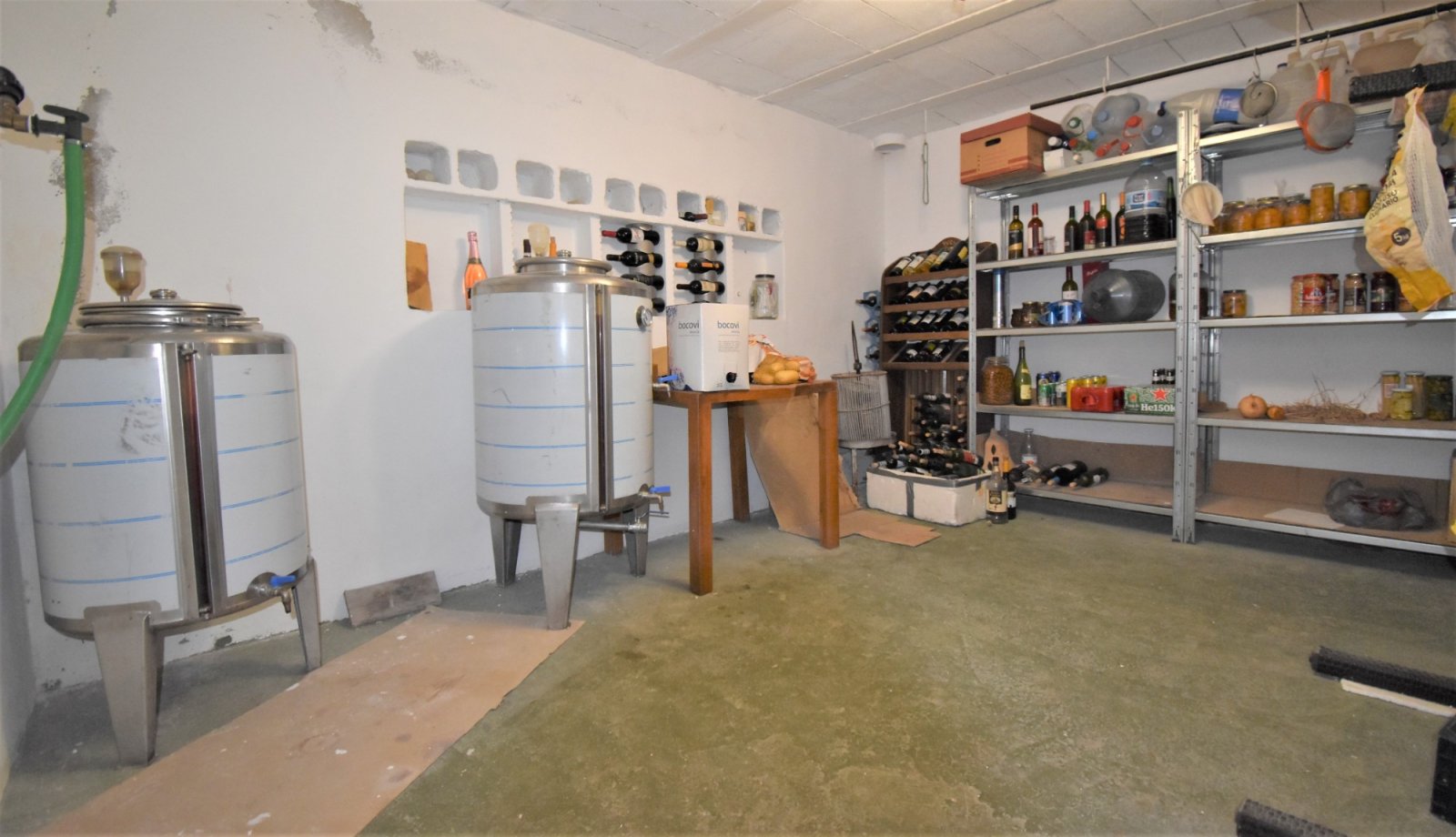 Sonnige Villa mit großzügiger Terrasse