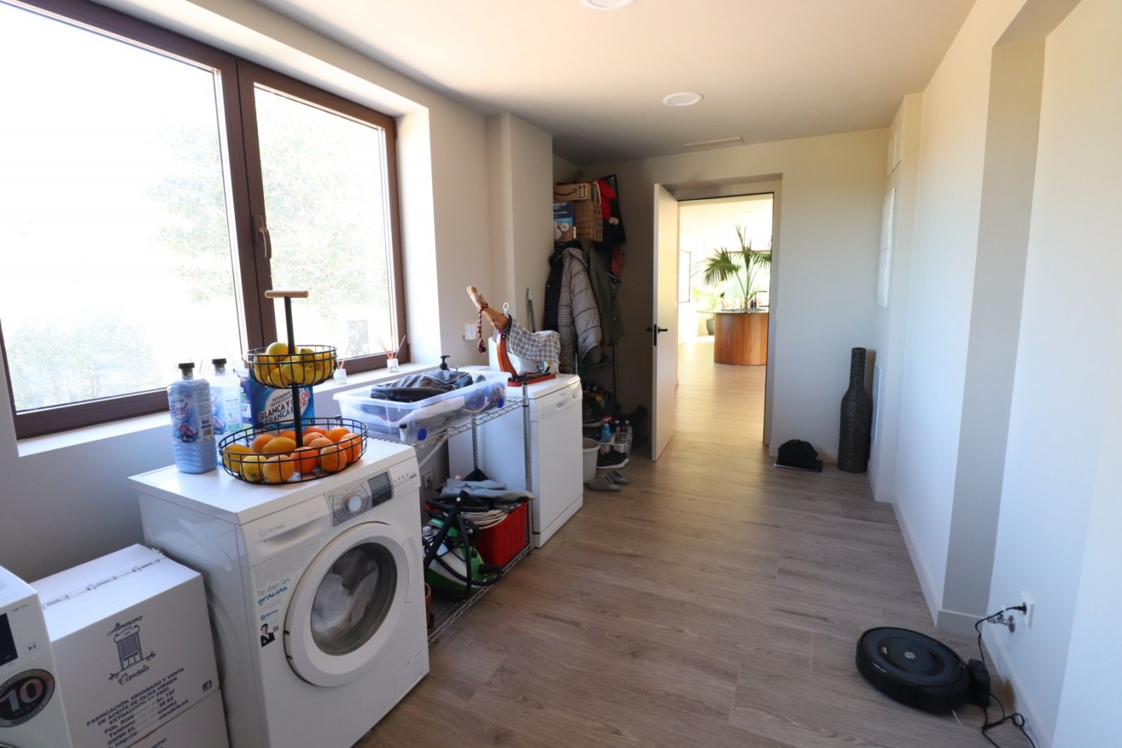 Exklusive Landvilla mit Pool & Outdoor-Küche