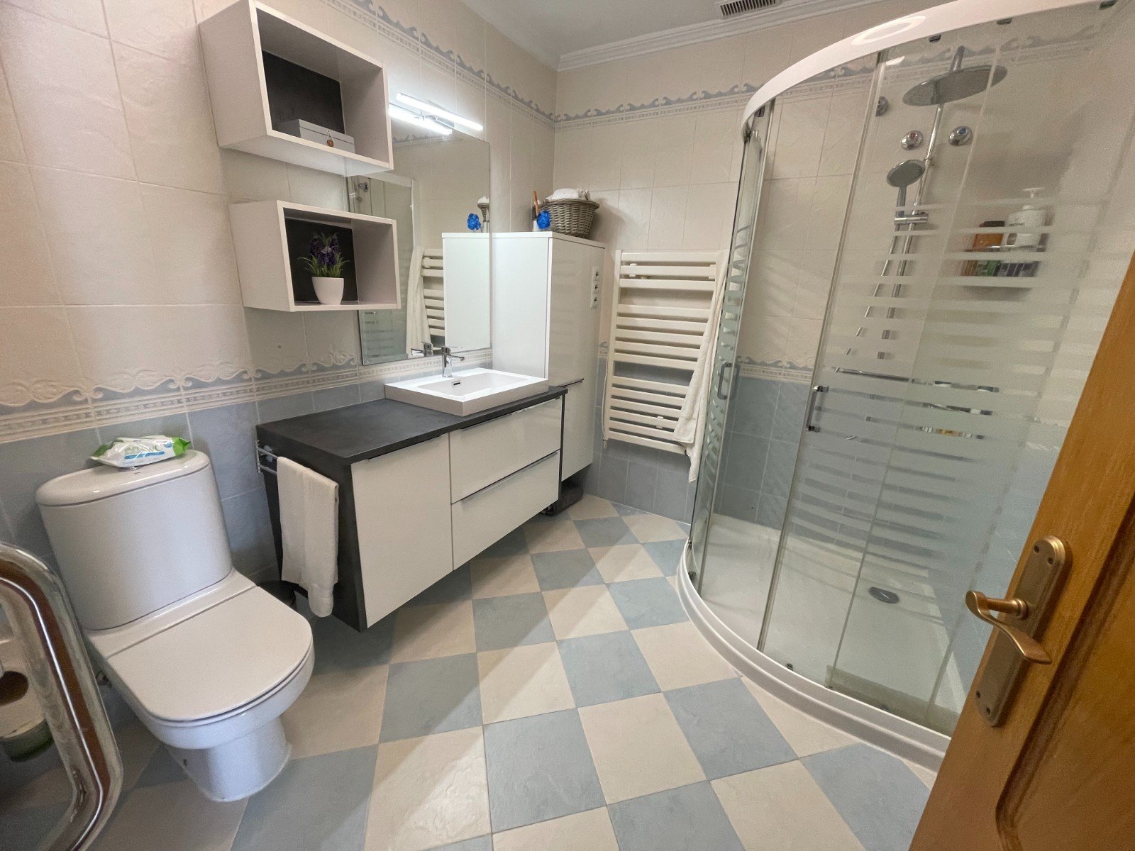 Exklusives Stadthaus mit privatem Solarium