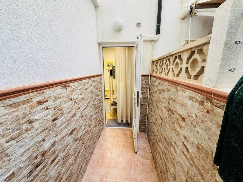 Strandnahe Wohnung mit Meerblick & Terrasse