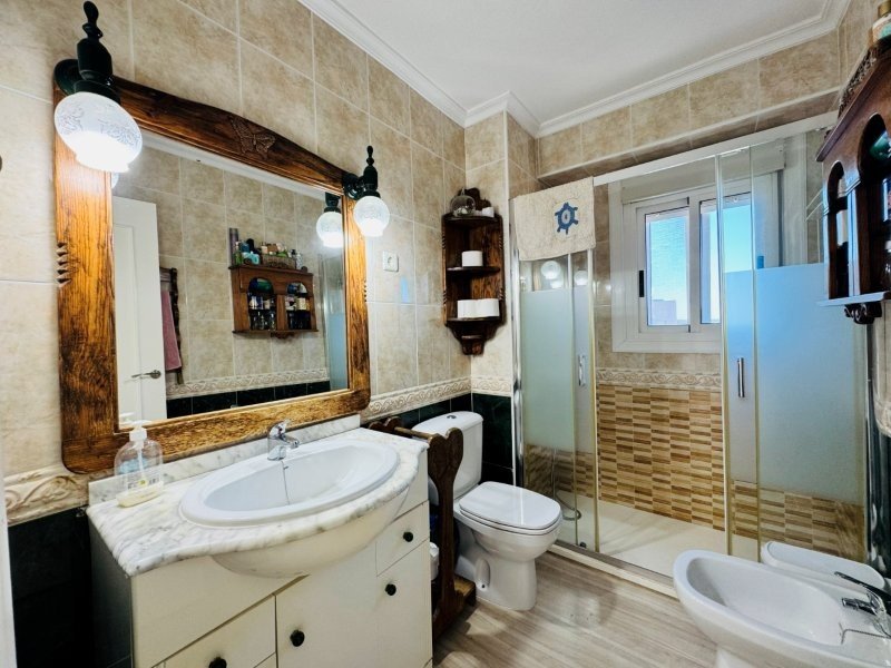 Exklusives Penthouse mit Pool & großzügiger Terrasse