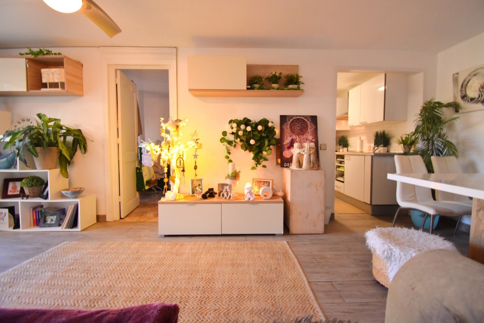 Mediterranes Traumhaus mit Pool & Solarium