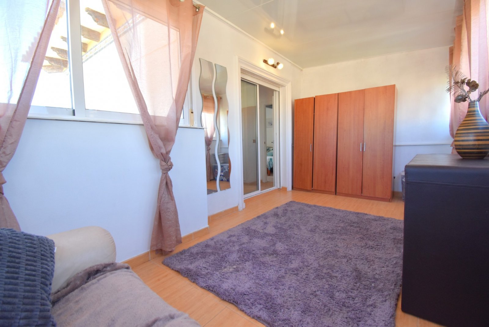 Mediterranes Traumhaus mit Pool & Solarium