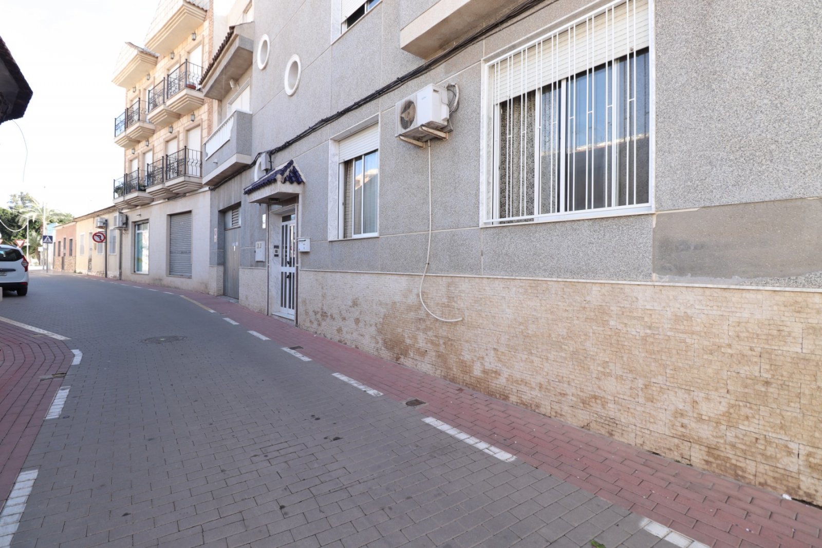 Sonniges Apartment mit Terrasse & Blick