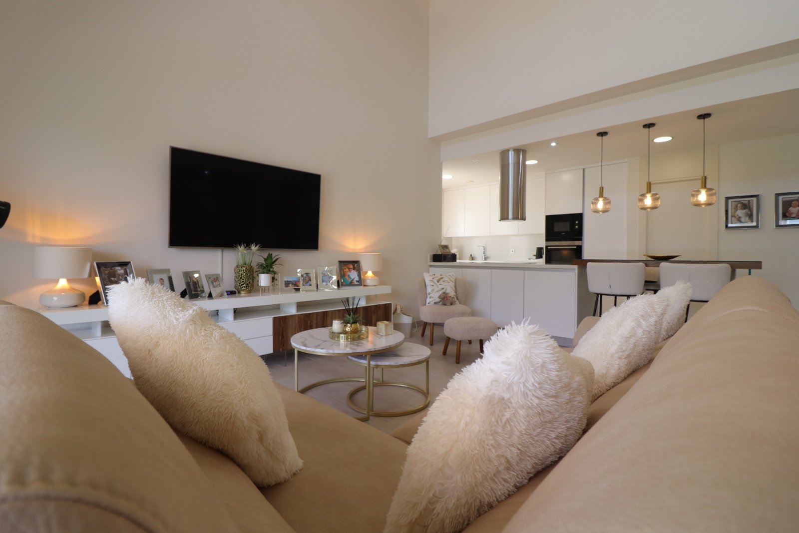 Elegante Villa mit traumhaftem Sonnenblick