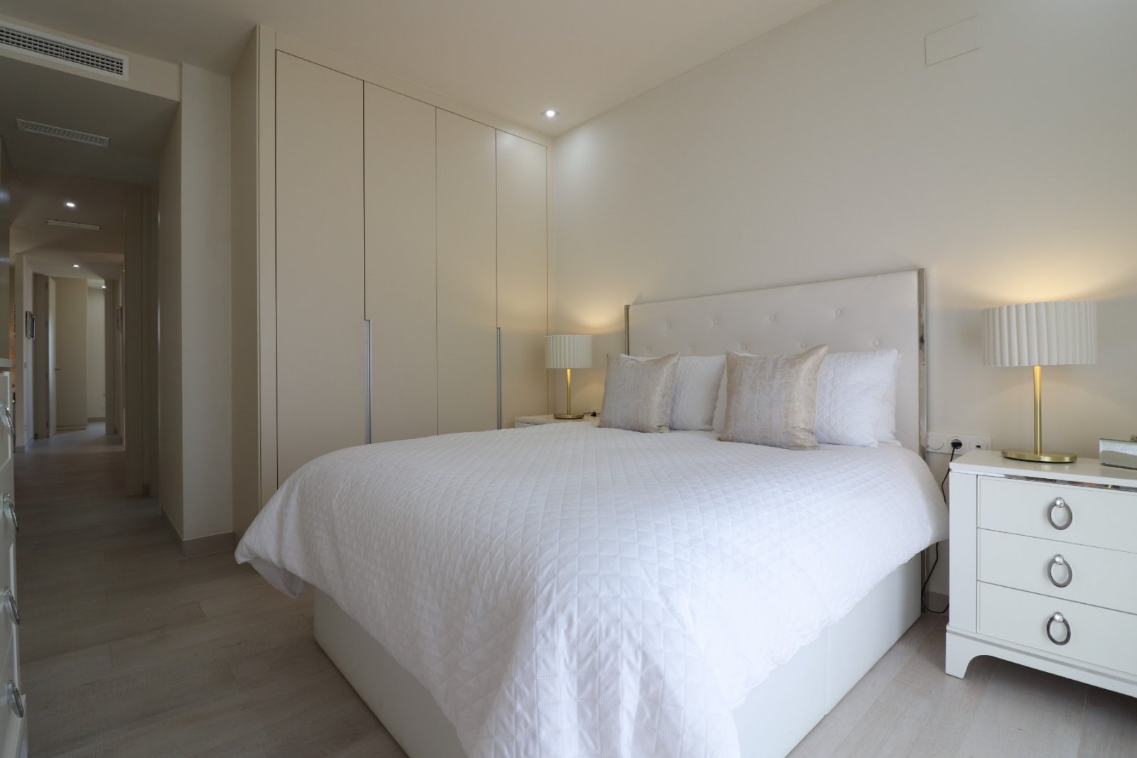 Elegante Villa mit traumhaftem Sonnenblick