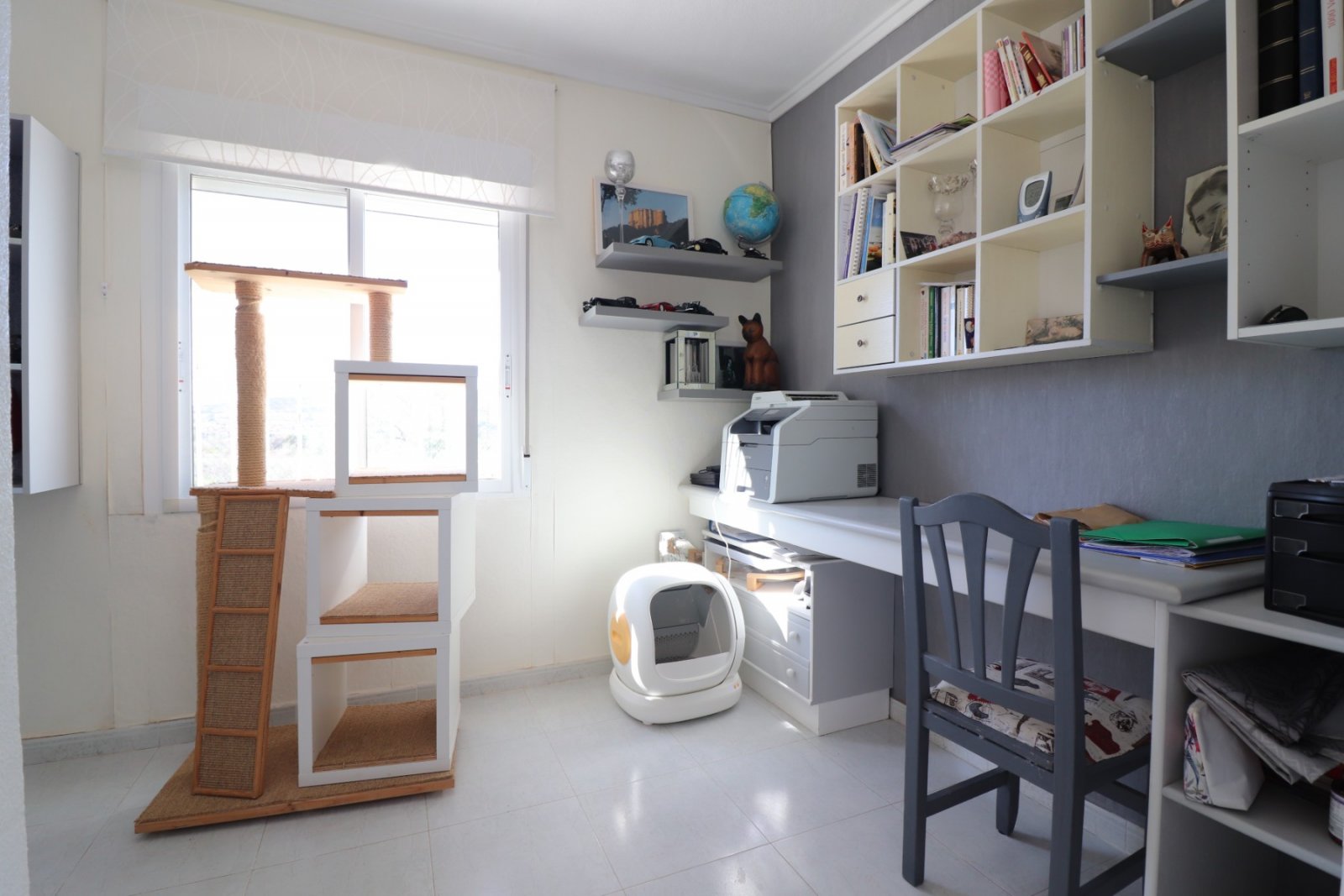 Geräumige Villa mit Pool und Panoramablick