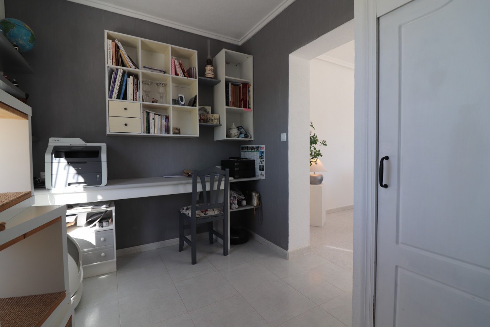 Geräumige Villa mit Pool und Panoramablick