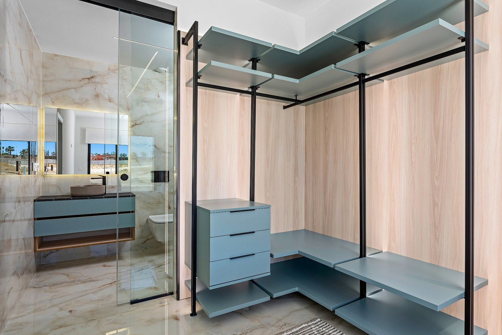 Traumhafte Villa mit Pool und Parkplatz