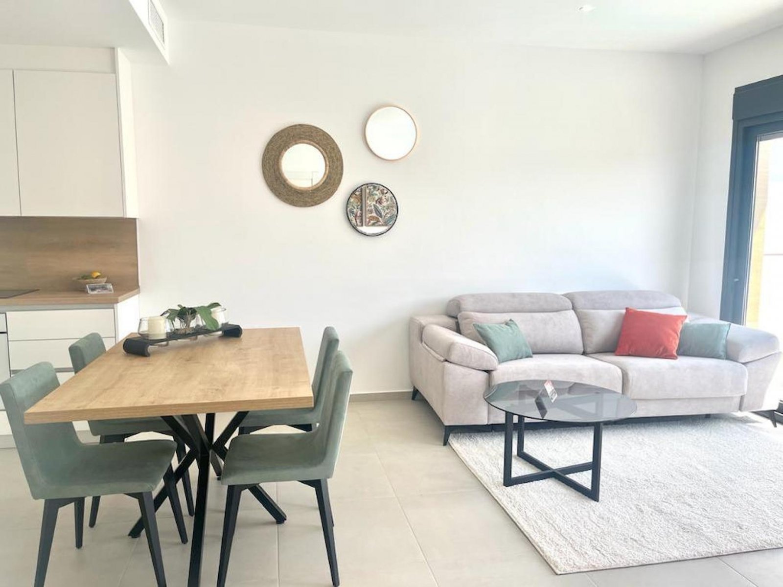 Charmante Villa mit Garten & Solarium