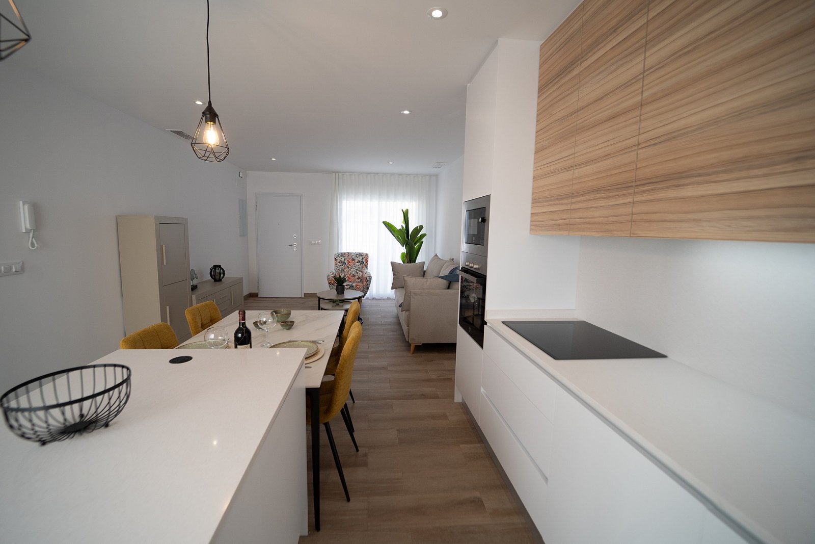 Elegante Villa mit Privatpool in luxuriösem Komplex