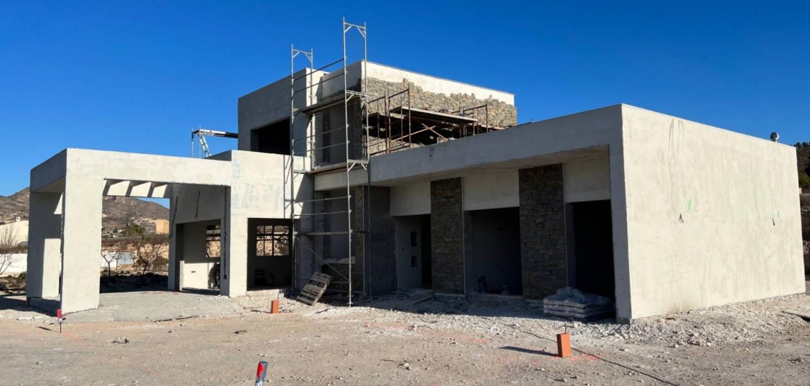 Villa Zen – Luxus, Pool & Solarium