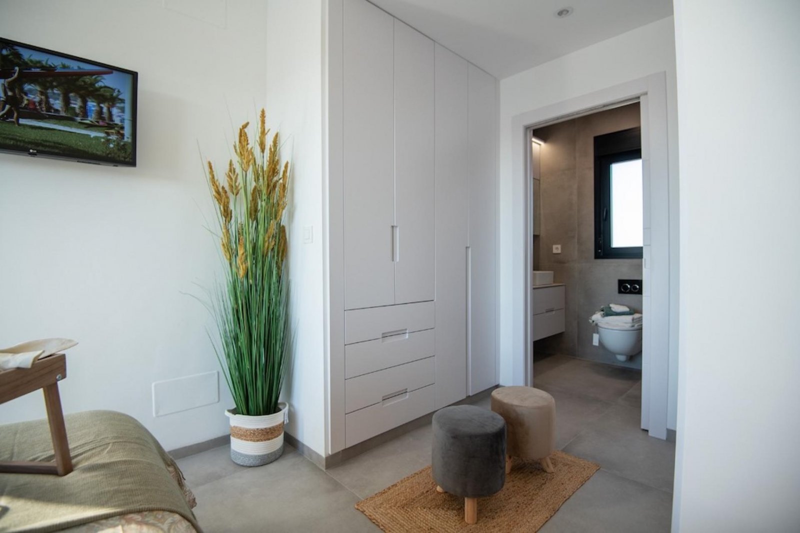 Moderne Villa mit Garten, Pool und Garage nahe Mar Menor