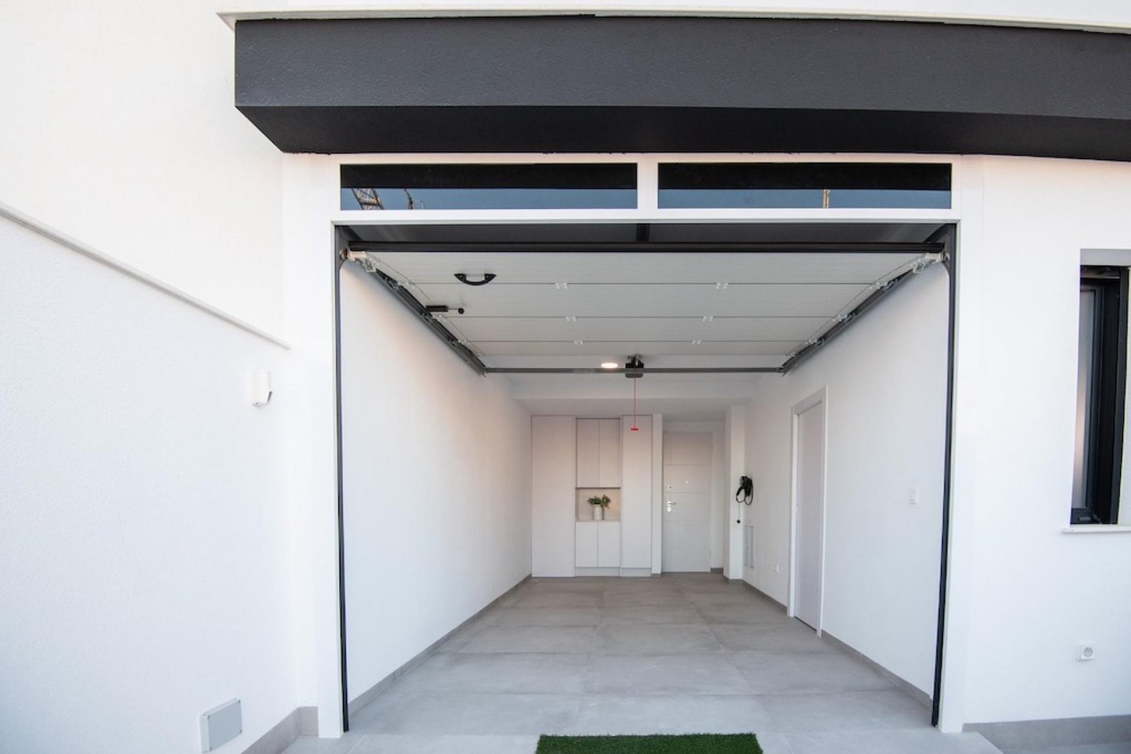 Moderne Villa mit Garten, Pool und Garage nahe Mar Menor