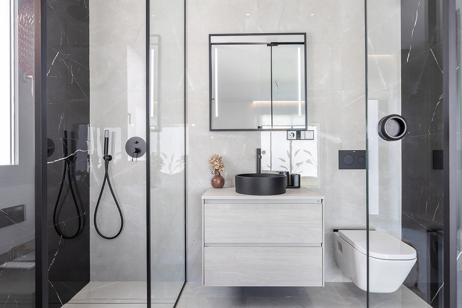 Ihr Traumhaus mit Pool und Garten