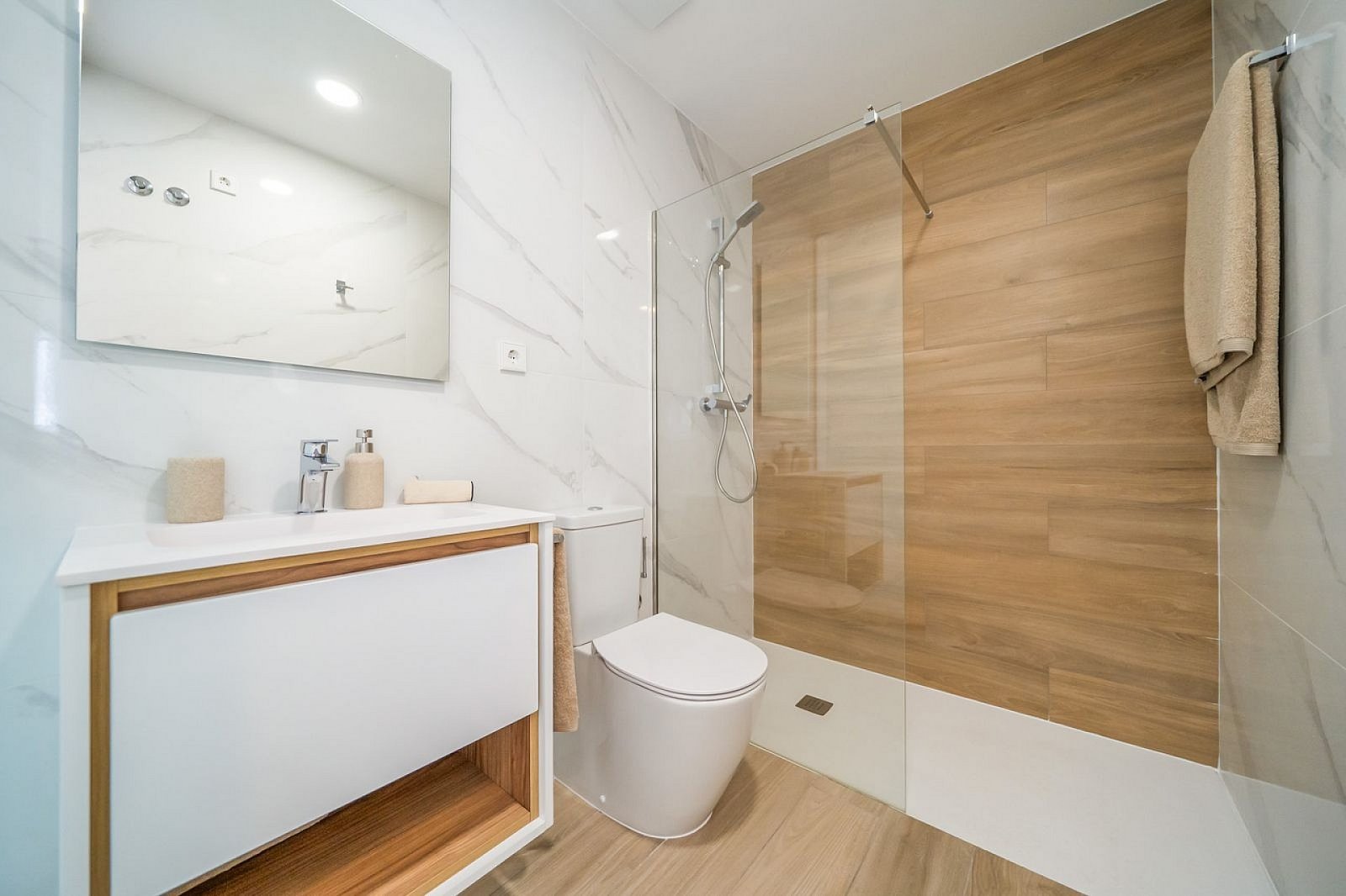 Exklusive Apartments mit Solarium & Pool