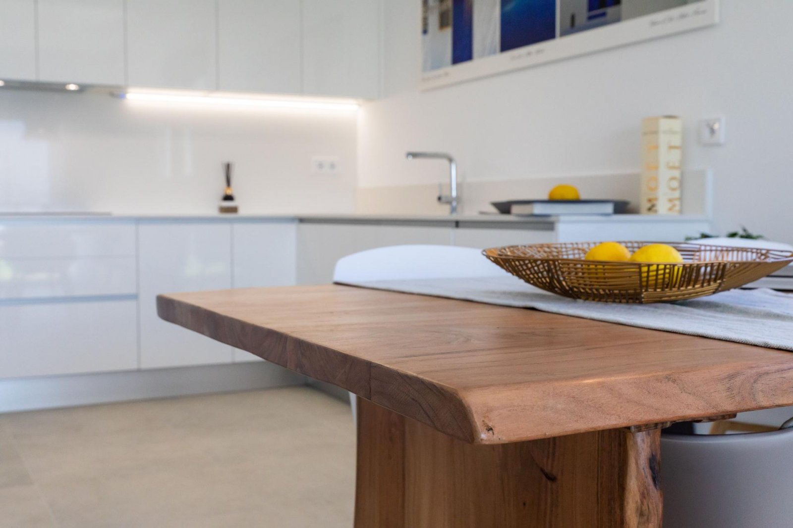 Traumwohnung mit Meerblick, Terrasse & Pool