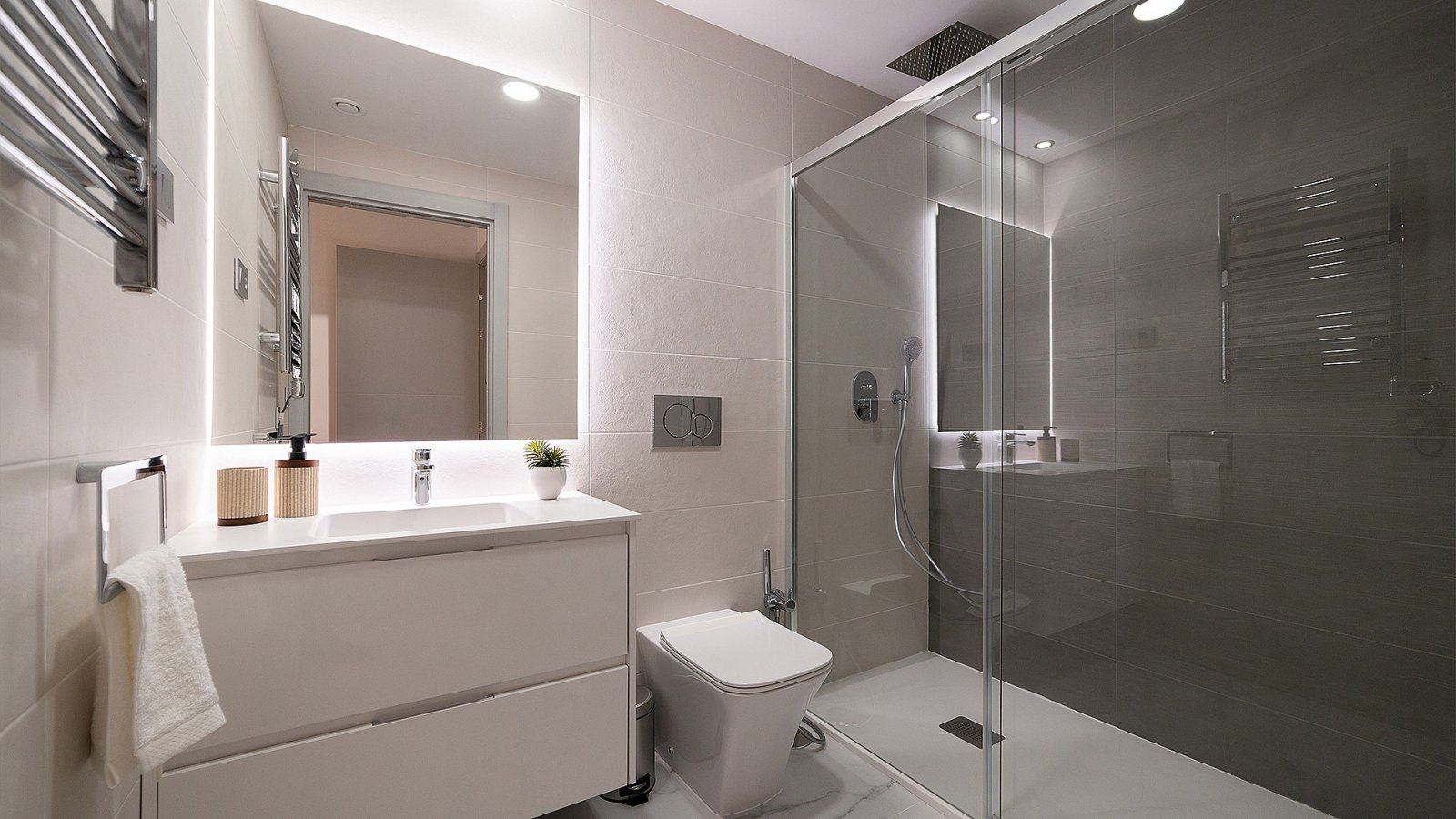 Modernes Apartment mit Dachterrasse, Pool und Parkplatz