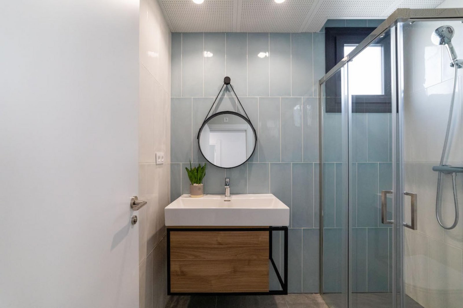 Exklusives Wohnen zwischen Bergen und Meer