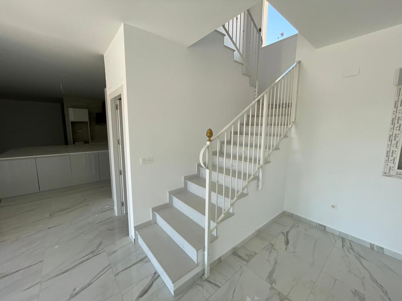 Individuelle Neubauvilla unter der Sonne Alicantes