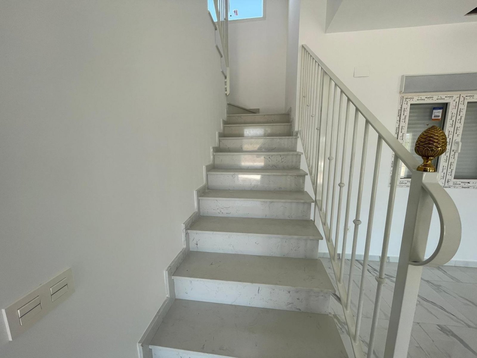 Individuelle Neubauvilla unter der Sonne Alicantes